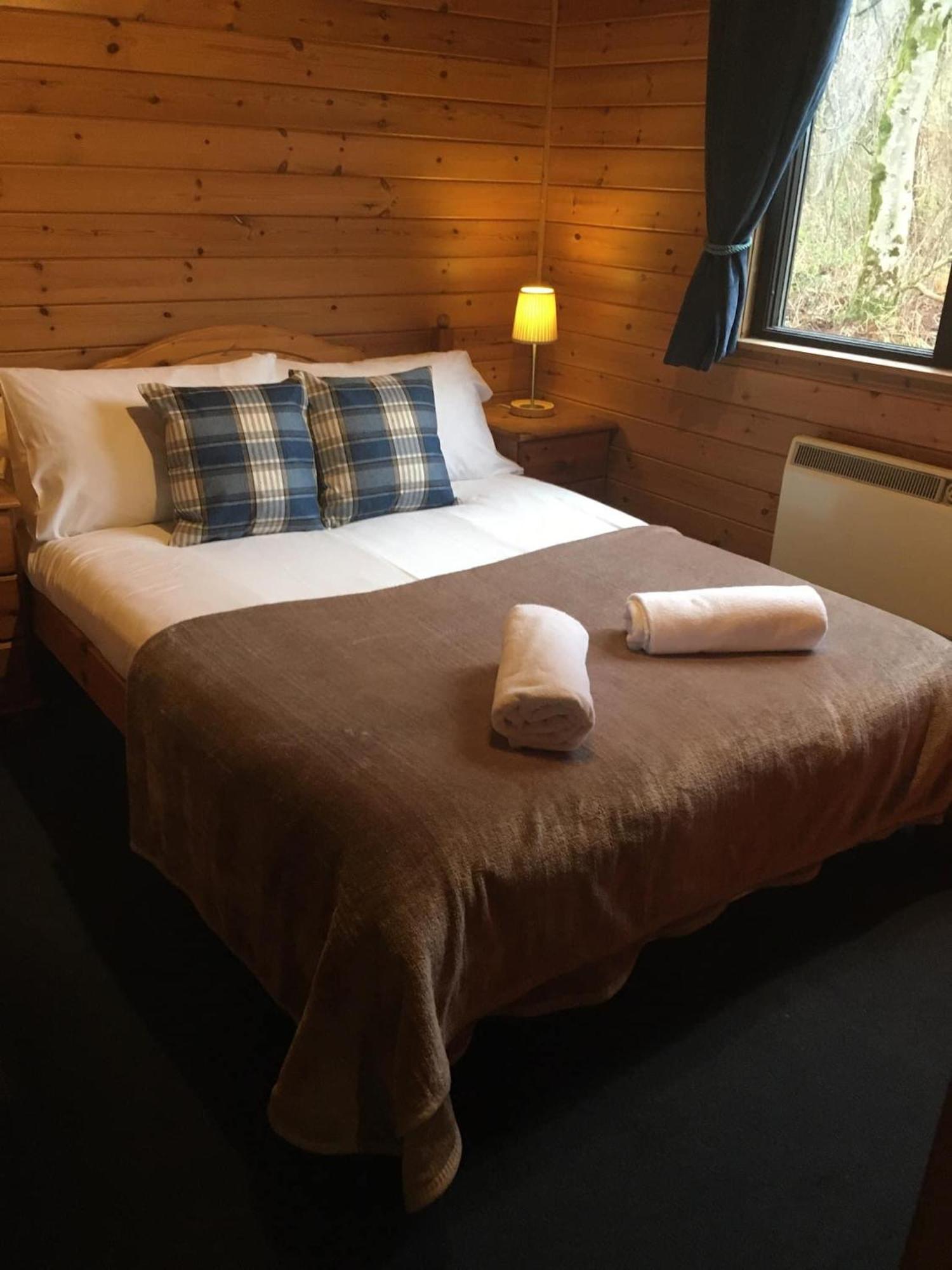 Loch Lomond Lodge Rowardennan Extérieur photo